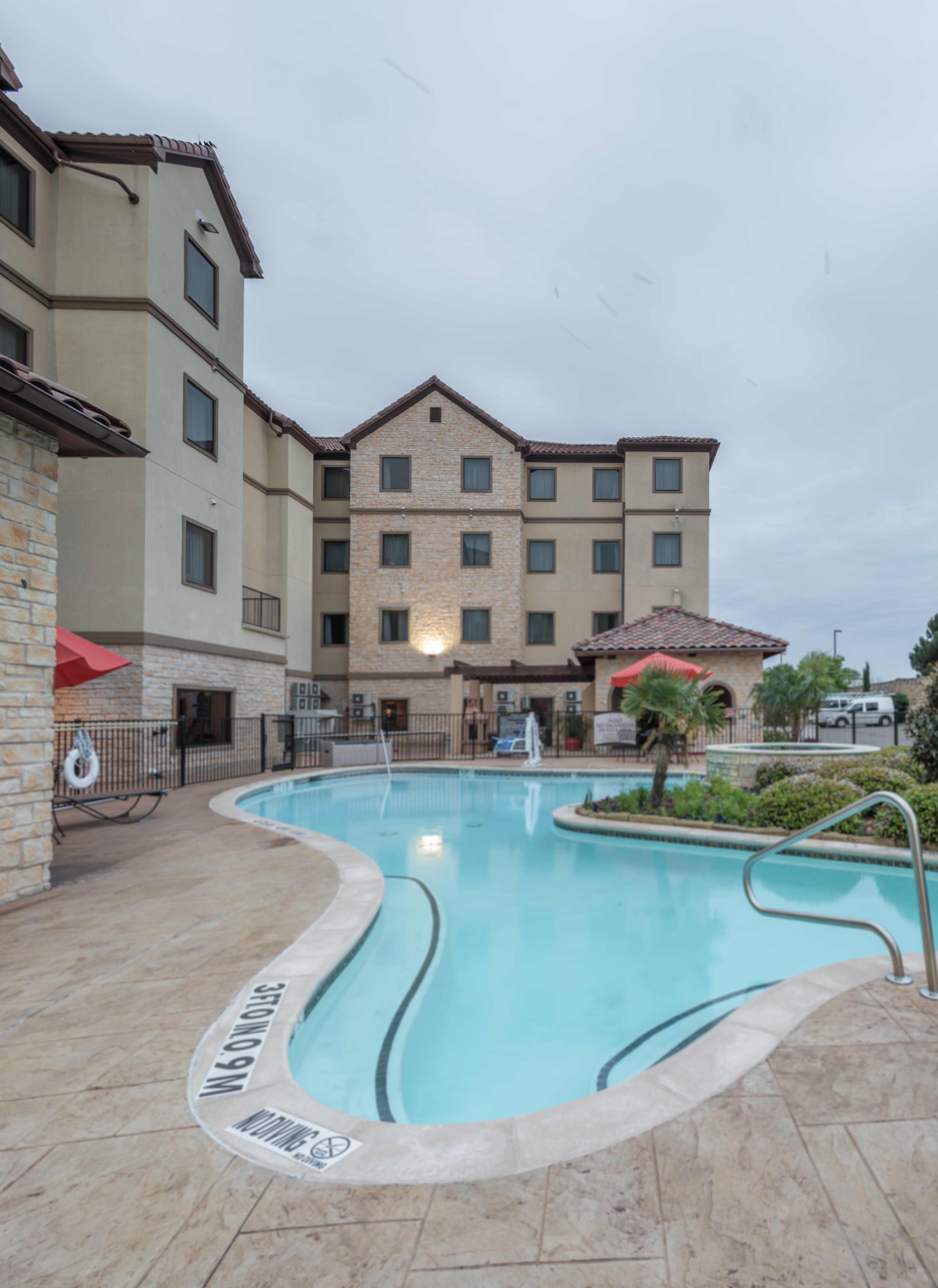 Staybridge Suites Dfw Airport North By Ihg Irving Exterior photo